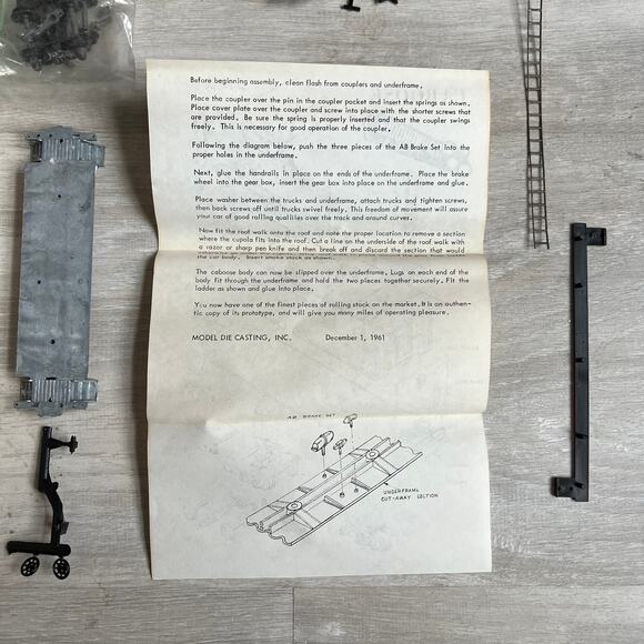 Roundhouse Products 1960s Caboose C 11 - 2:19 Pennsylvania Die Cast As-is - Picture 6 of 8